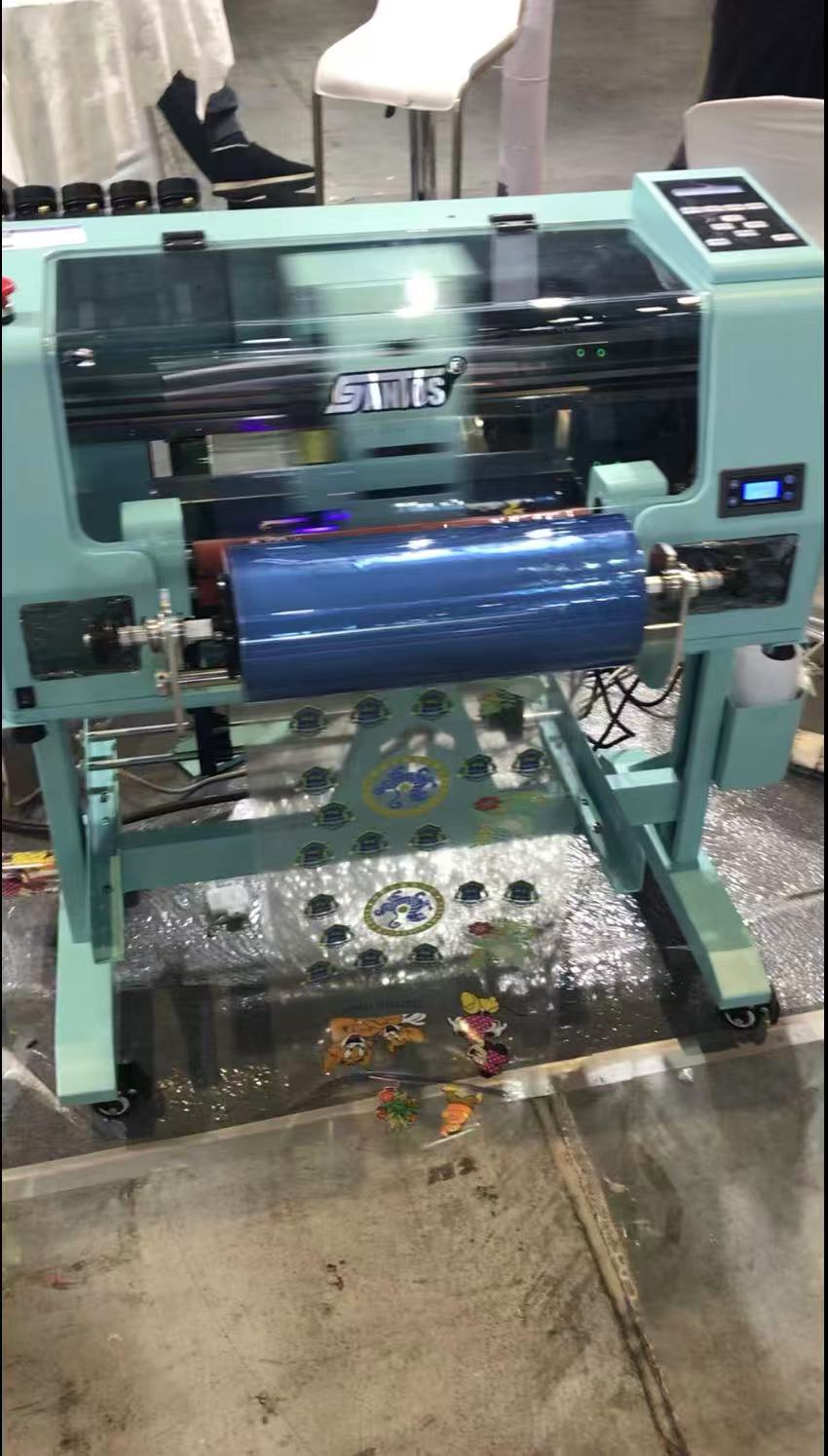 ワイドフォーマット多色両面UV DTFプリンター ビニールス - Commercial Dtf Printing Machine のレビューと価格